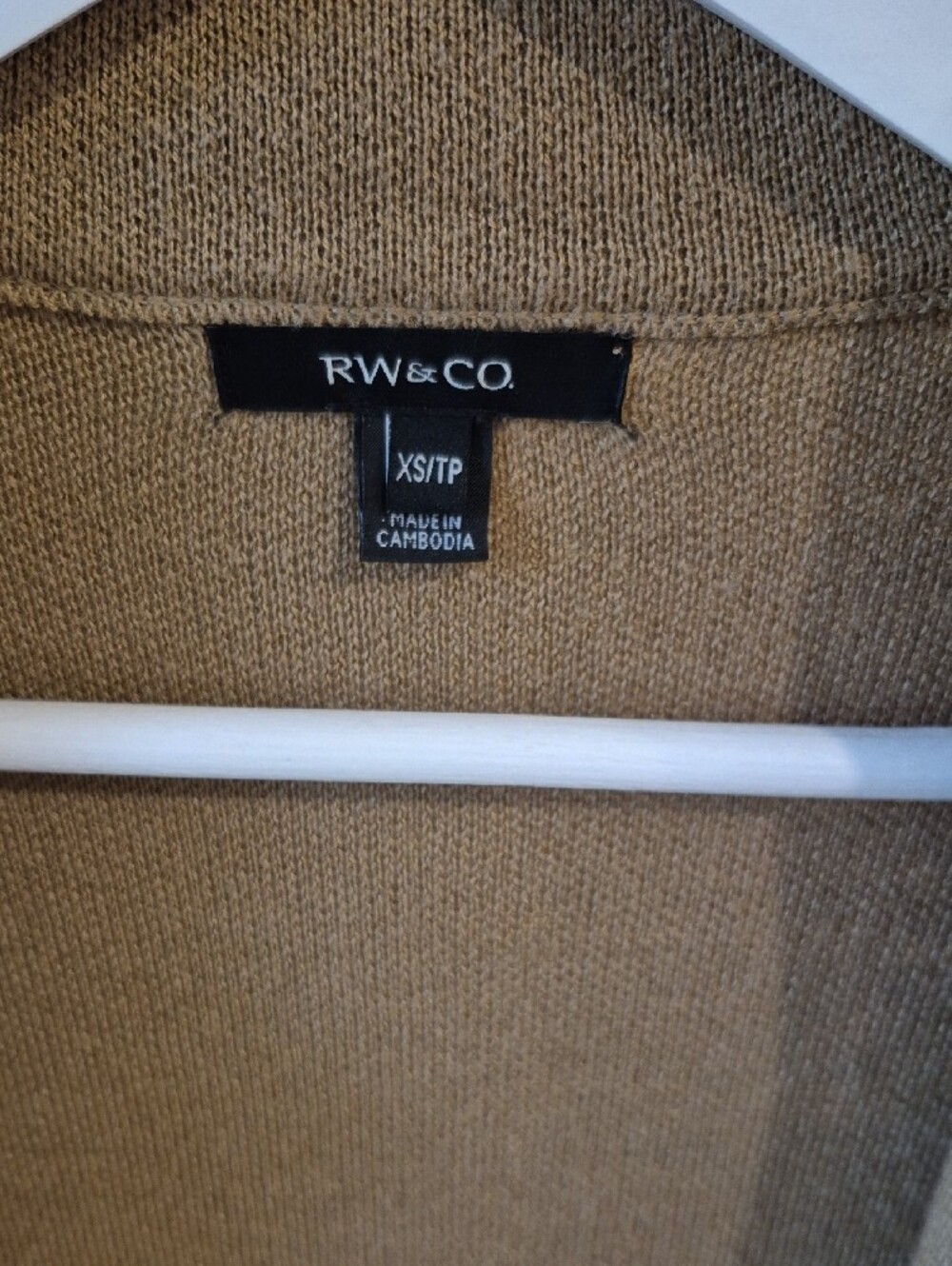 RW&Co Camel Single-Button Cardigan - Picture 4 of 6